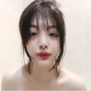 转载搬运核弹G奶妖尤物大啵啵最新合集20小时8.78G，精彩互动视频