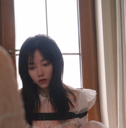 展示系抖M光“阴”福利姬酒月最新合集530P20V201M，古装私拍，颜值身材加分项