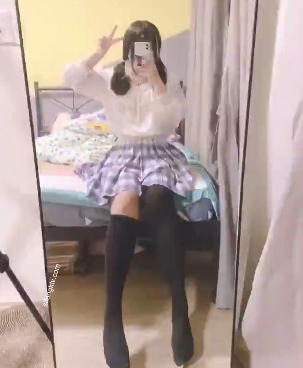 网红推特沙耶妹妹作品合集88V45G，走自己的路，黑暗约会