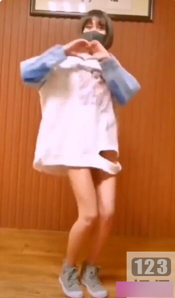 抖音视频搞笑合集64部，短小经典，奇妙瞬间，64V1.2G，尽情欢笑！