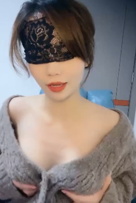 网络哇塞沐沐大长腿视频合集63部60G