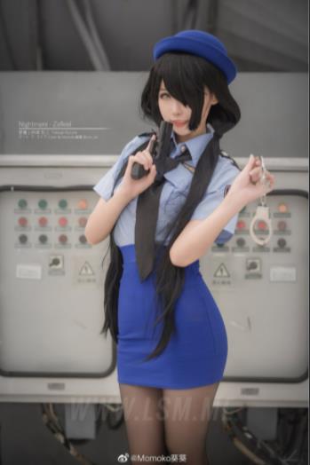 微博Momoko葵葵私密视频合集4部4G代入感强