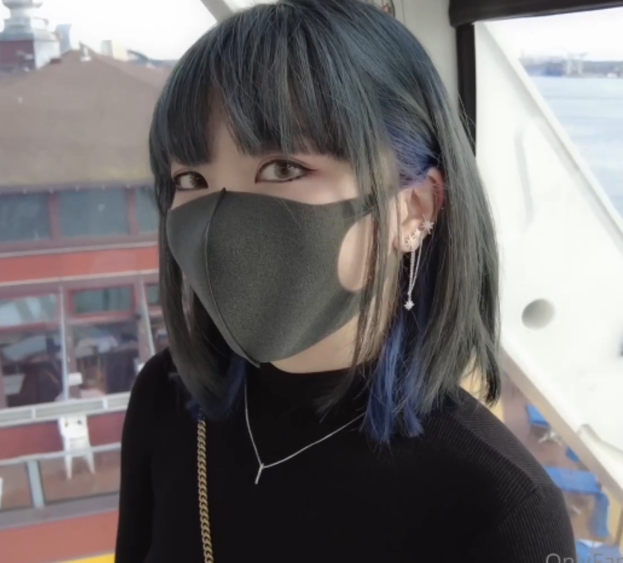 玩偶姐姐推特绝密4K合集66部70G珍藏版