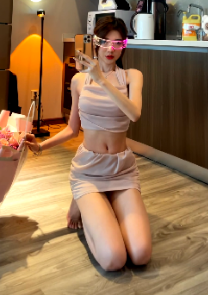 微密稀缺黎允熙baby全系列37部7.35G蜜桃颤动