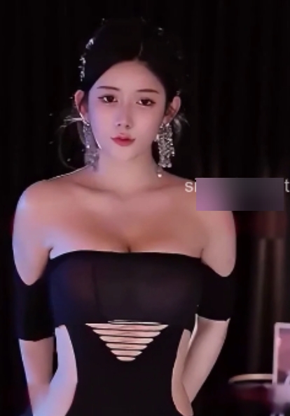 抖音韵子绝密舞蹈2v定制热舞480M