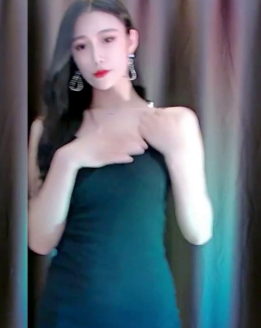 舞蹈合集虎牙主播长腿兮兮33部6.02G带劲