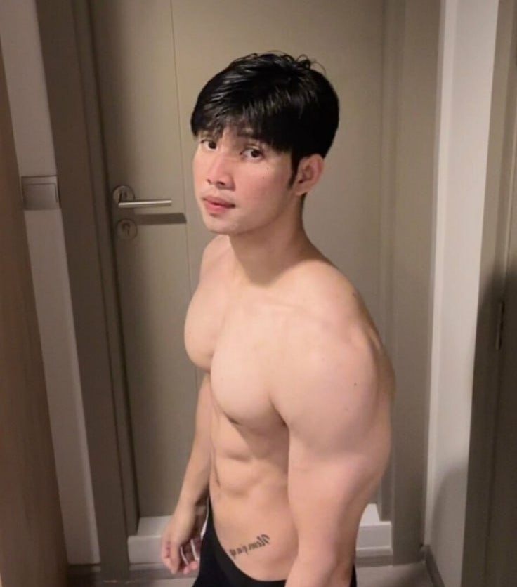 fighterr互动猛男健身片Twitter27P6.65G汗流味浓