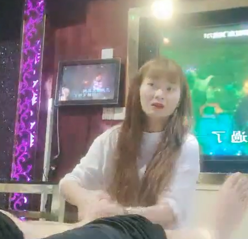 伟哥诱人足浴店探花合集215v204G