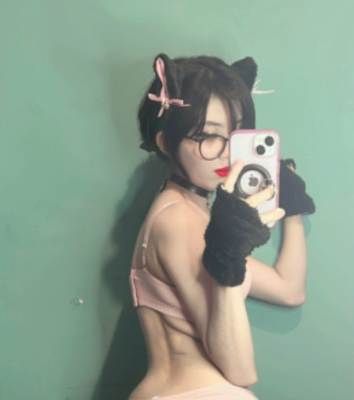 Elena御姐巨献Onlyfans三人游292V合集11.7G