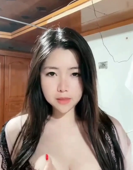 香艳五姨太微密圈6.1G21v+122三人游合集