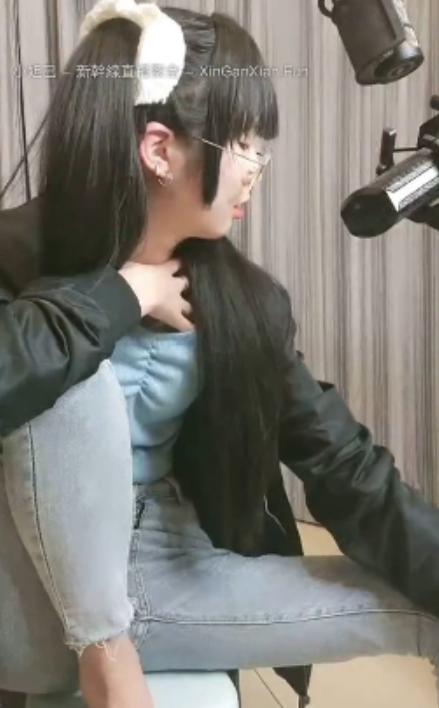 小甜甜兔绝顶视频合集30部B站28G超火辣