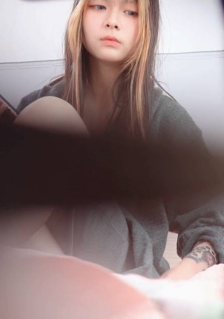 百度鱼哥专找年轻小妹妹合集203v49.3g含新增4月版够劲爆ED2K鱼哥猎艳年轻小妹妹203部49.3G205经典在里头