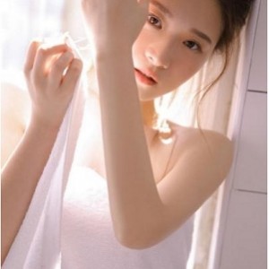 B站仙姬丝袜透明装最新合集1V失眠rG，梦幻诱惑