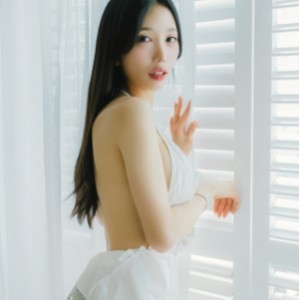 P站Yunjini热舞视频48部9.6G蜜桃臀诱人