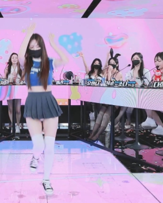 Jinricp密室逃脱热舞合集4部37G全程高能