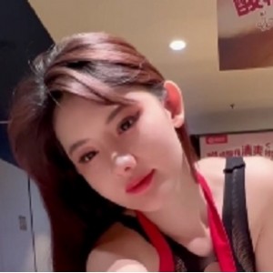 阿朱海底捞风情视频合集1V9P60M网友直呼顶不住