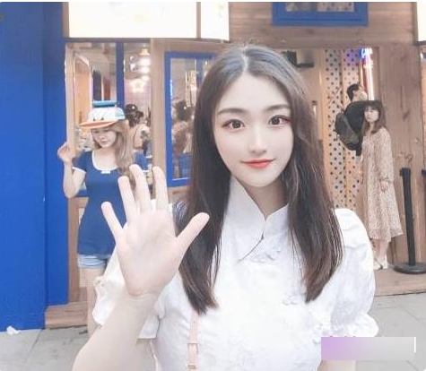 龙珠直播南航空乘二度幽会1V5.7G优质丰腴