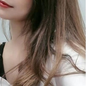 半糖依宝收费房视频合集47部7.8G这腰臀比绝了