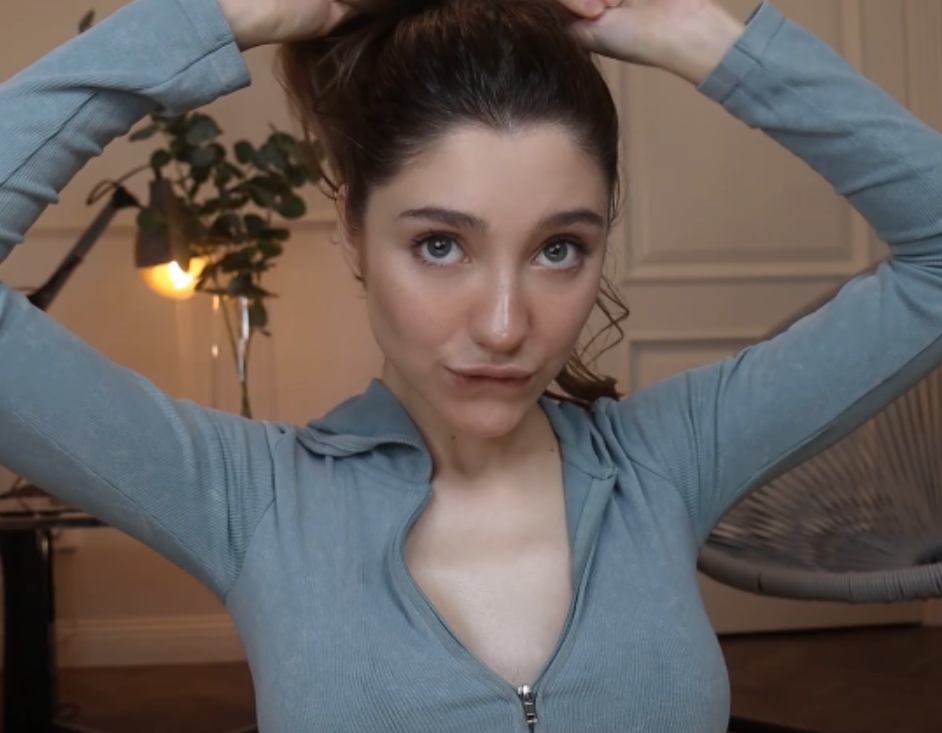 P站MiaElfie纯欲风舞蹈合集5部16.9G高帧腰臀杀器