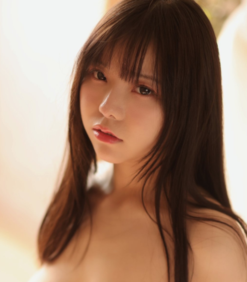 推特六味帝皇酱火辣作品16套6.8G这身材绝了