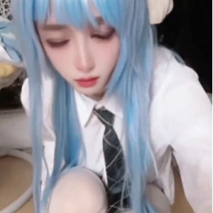 探花清纯伪娘珍藏3v259M苗条诱人