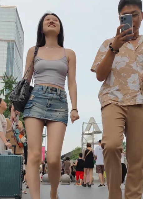 KXCD神仙级街拍合集20V1.8GB优质角度