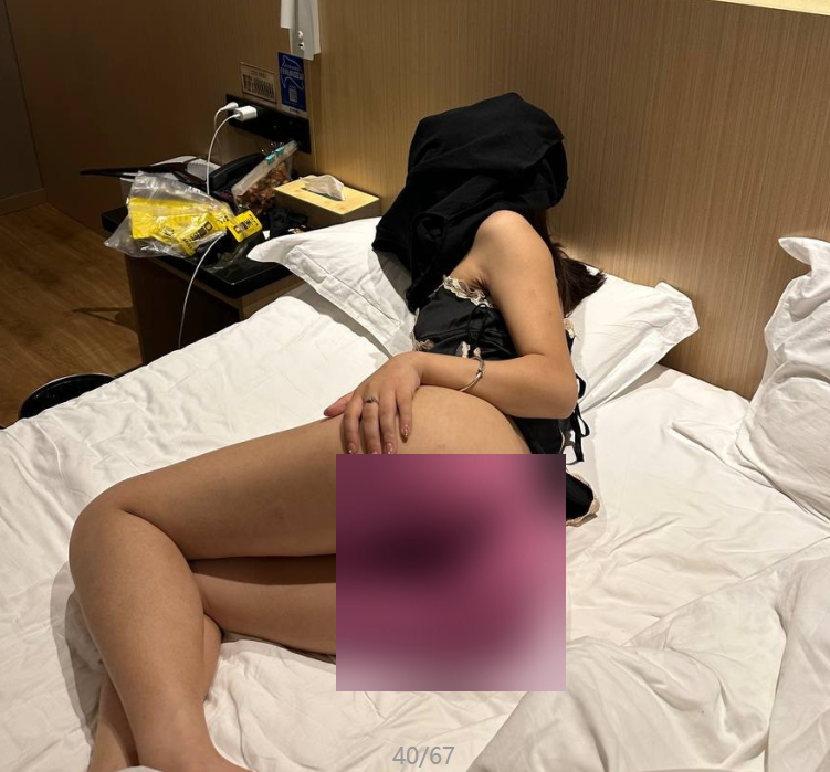 我的枪好长三人游踩头合集115.5G推特神作