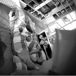 0.98G高挑女偷吃酒店监控实录1部劲爆