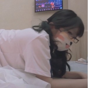 网盘一只桃桃互动合集23v7.36g太诱人了