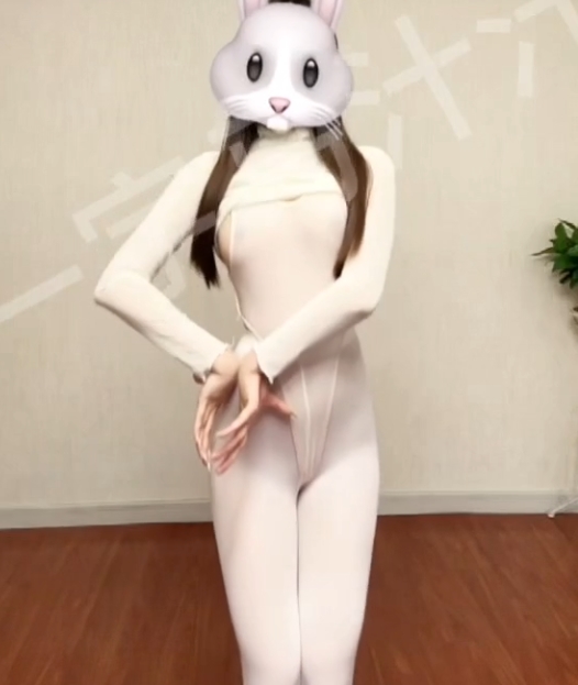 推特小杏仁汁汁暴力指教合集85V20.8G太顶了