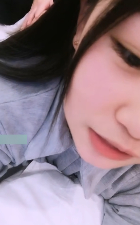 师傅与01年嫩徒隐秘合集38部7.4G超火辣