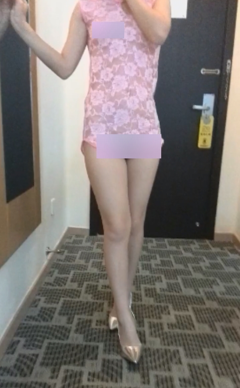 推特黄芮芮私密视频95部34.9G清纯学妹