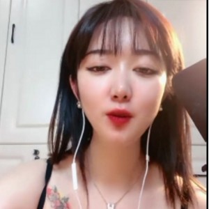 76g推特萌奶大美悄悄话声优78v丰满