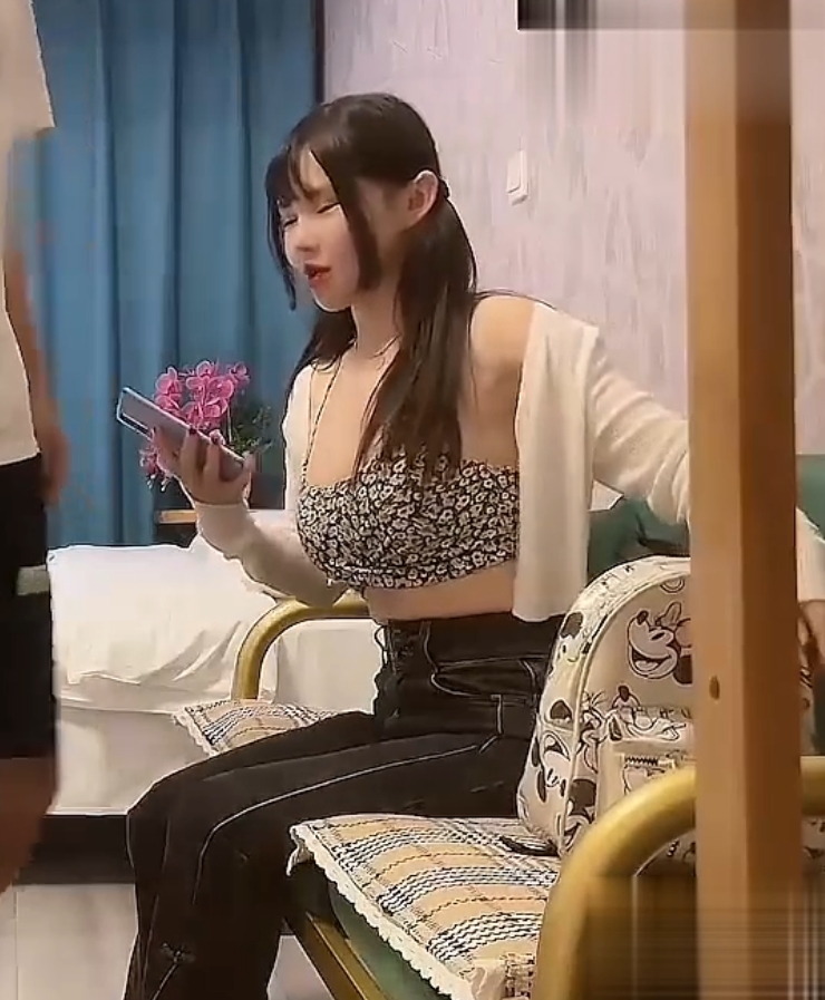 老王探花师师给力实录40G超火辣