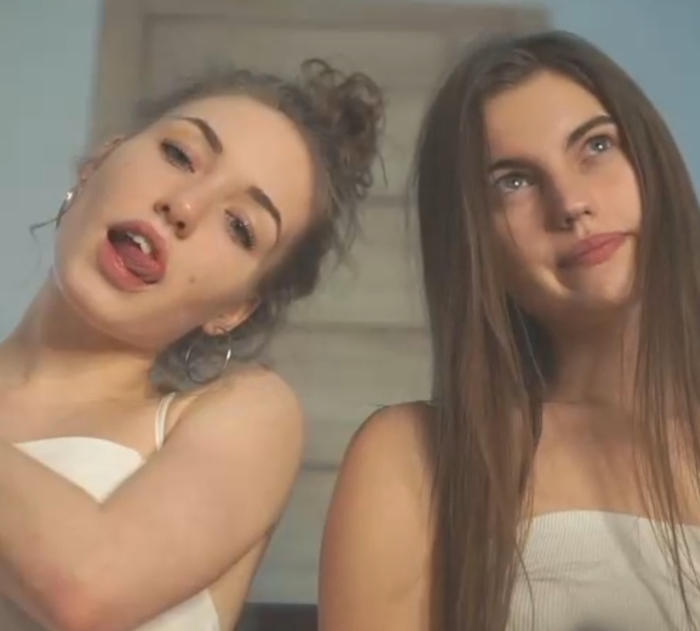 妖舌Hoolybunny视频合集65部31.3G115劲爆