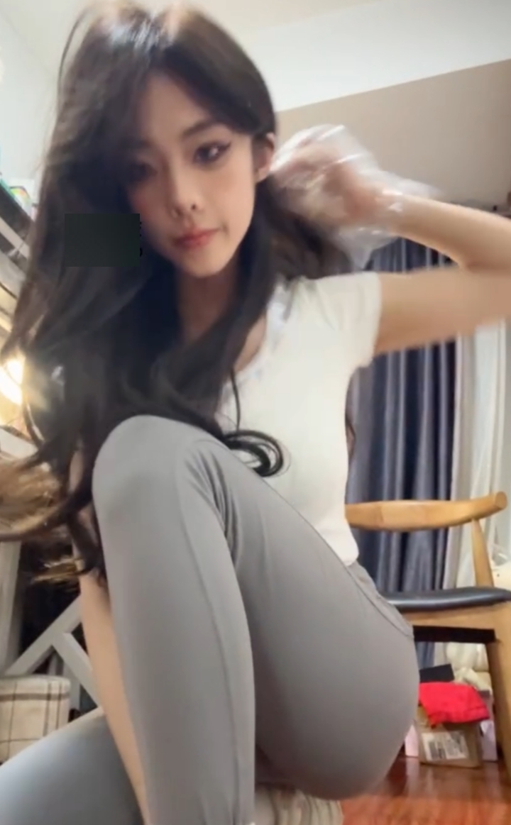 玩物直播瑜伽裤合集30部11.48G套路直播第三弹乱颤