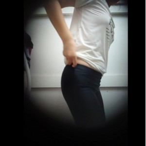 合租妹浴室绝密展示1部461MB拍摄视角