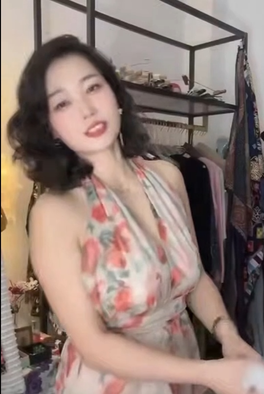 熟女蓝姐姐抖音合集15V603MB火辣