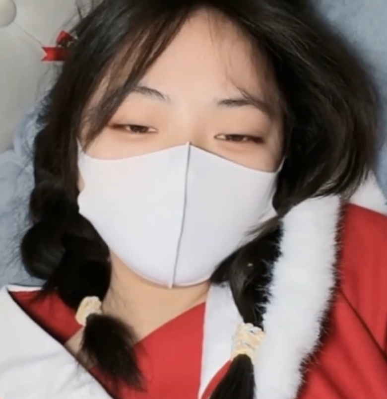 销魂小欣奈91视频cosplay合集46部14.8G