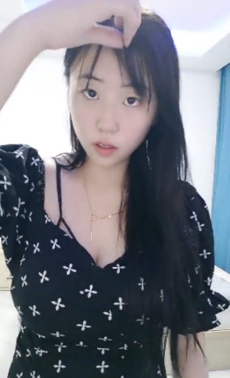 童颜大罩杯紫惜00后巨灯视频55部35G珍藏版