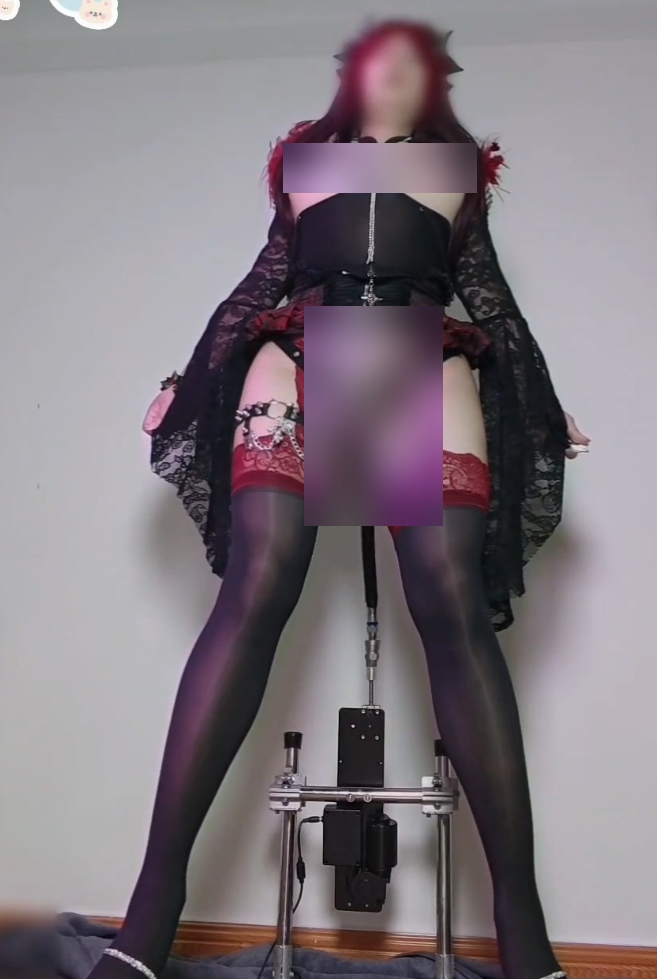 红莉栖推特伪娘绝密视频1部285MUU蔷薇