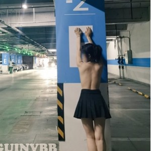 推特DAGUINV人前展示单集74MB真敢玩