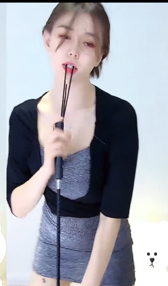 六感小狮子虎牙热舞50部14.8G火辣