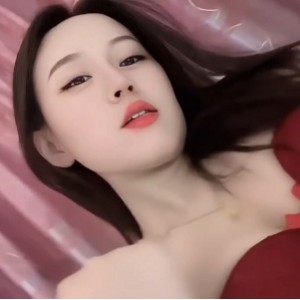 蜜桃摇御姐小黄鱼鱼快手热舞10部50G上阵