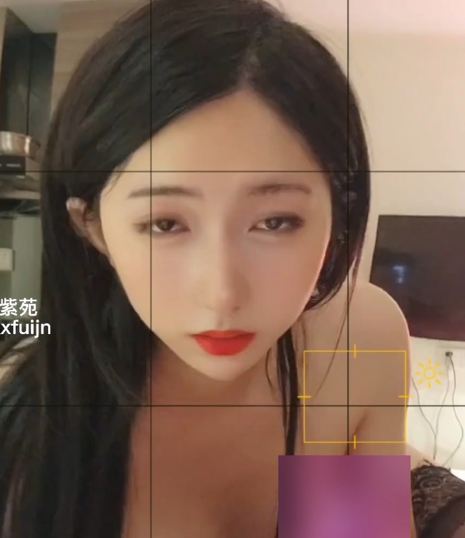 推紫苑TS双人游戏1V980M汁液四溅