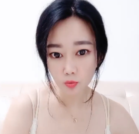 兔子姐姐纯欲合集89V250G流口水