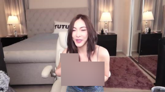 谭晓彤护士装热舞1V3G热血澎湃