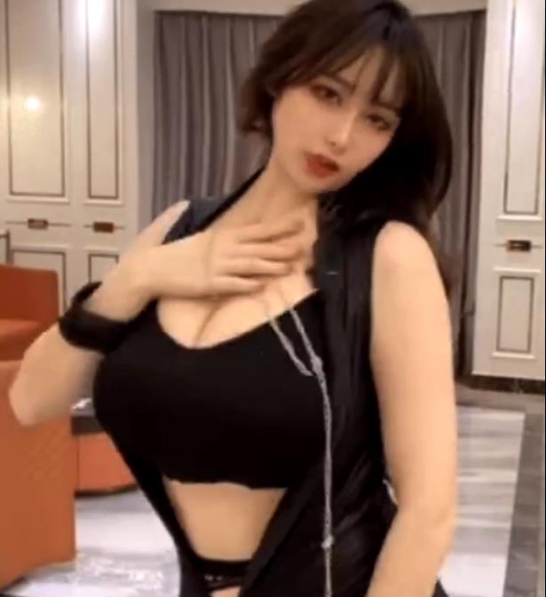 虎牙优质御姐颜值担当主播架子小九艺术照合集