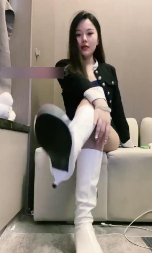 58.58G琪琪大人套路直播合集216部太上头了