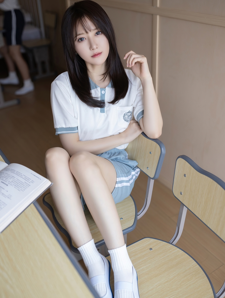 私藏闺蜜杏子鱼子酱大胆合作拍录4部合集13.4G绝妙身躯惊艳呈现